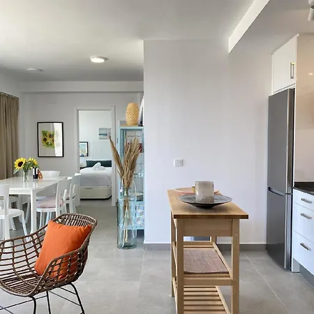 Fuer 4 Personen Ca 90 Qm In Nerja, Andalusien Costa Del Sol Apartment *